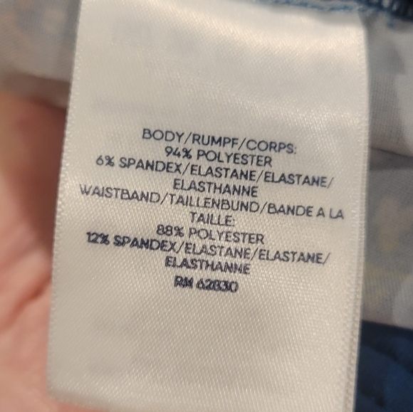 NEW! LANDS' END Plus Size High Rise Floral Straight Leg Active Pants 14/16. - Picture 8 of 9